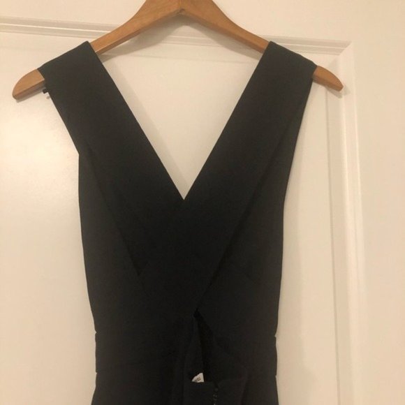 Babaton Aritzia Alex Cross Back Midi Dress - Picture 8 of 9